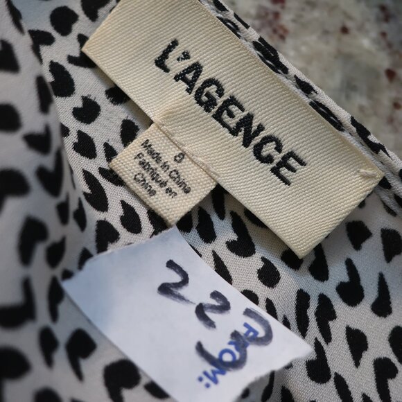 Women L'Agence Diego White Black Heart Print Long Sleeve Silk Faux Wrap Dress 8 - Picture 14 of 14